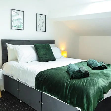 2 Bed - City Centre Flat - Bradford - Ideal For Relocation, Family Getaway Or Working Professionals Bradford (West Yorkshire)